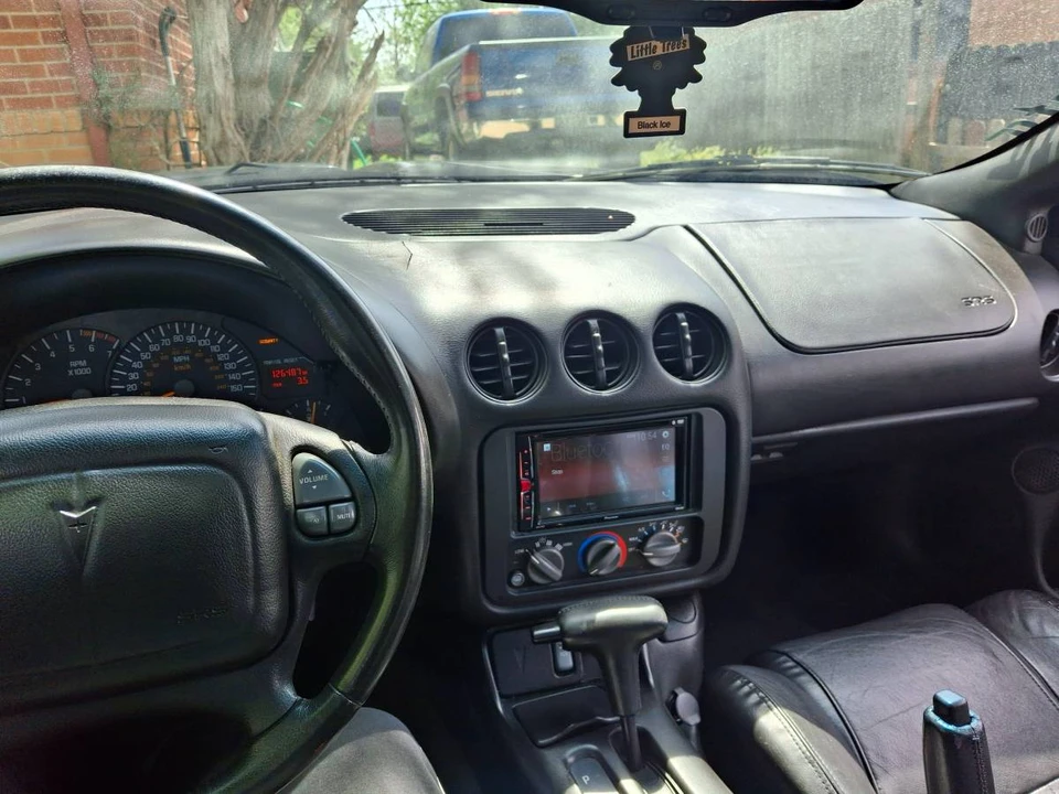 2000 Pontiac Firebird Trans Am 4th Gen - Image 16 of 17