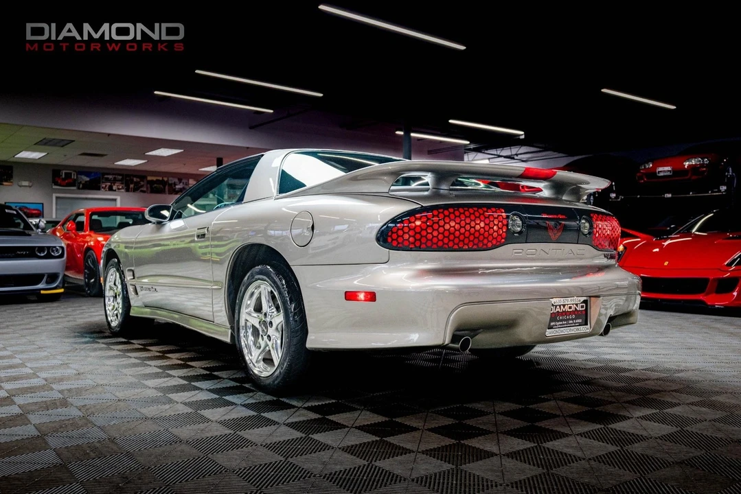 2000 Pontiac Firebird Trans Am 4th Gen - Image 2 of 12