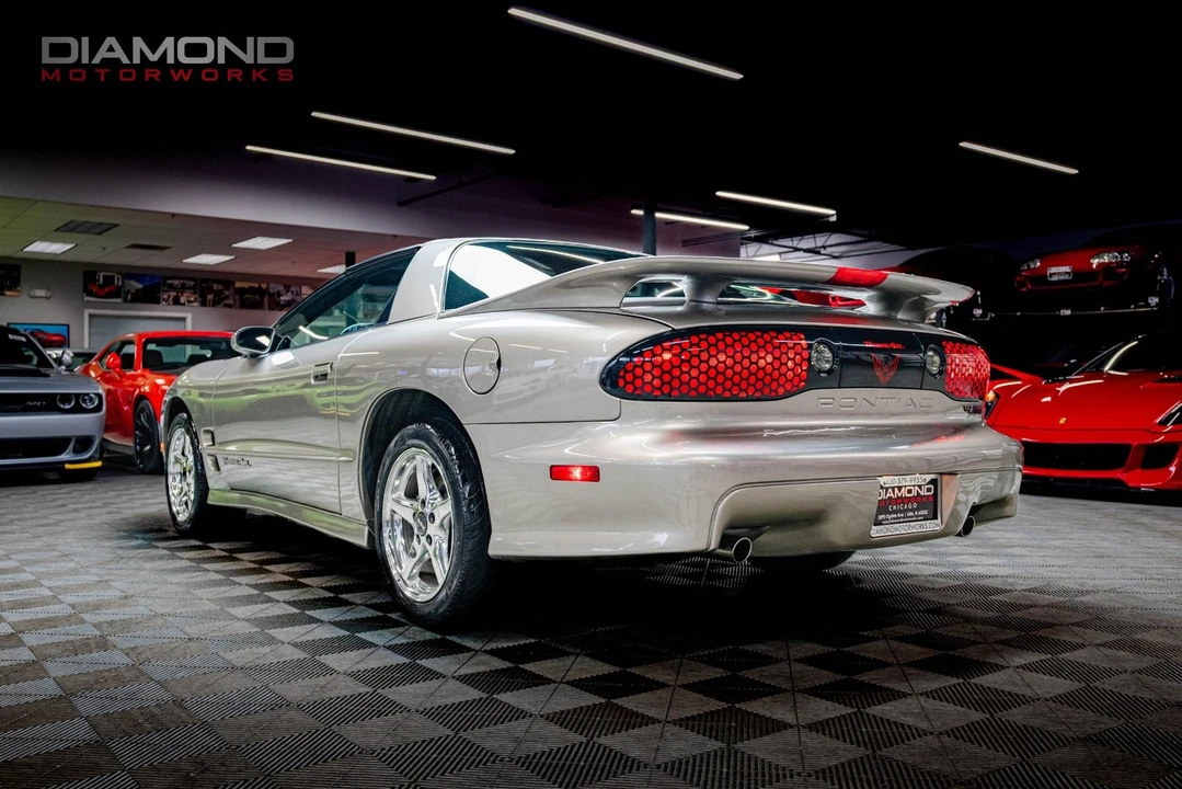 2000 Pontiac Firebird Trans Am 4th Gen - Image 2 of 12