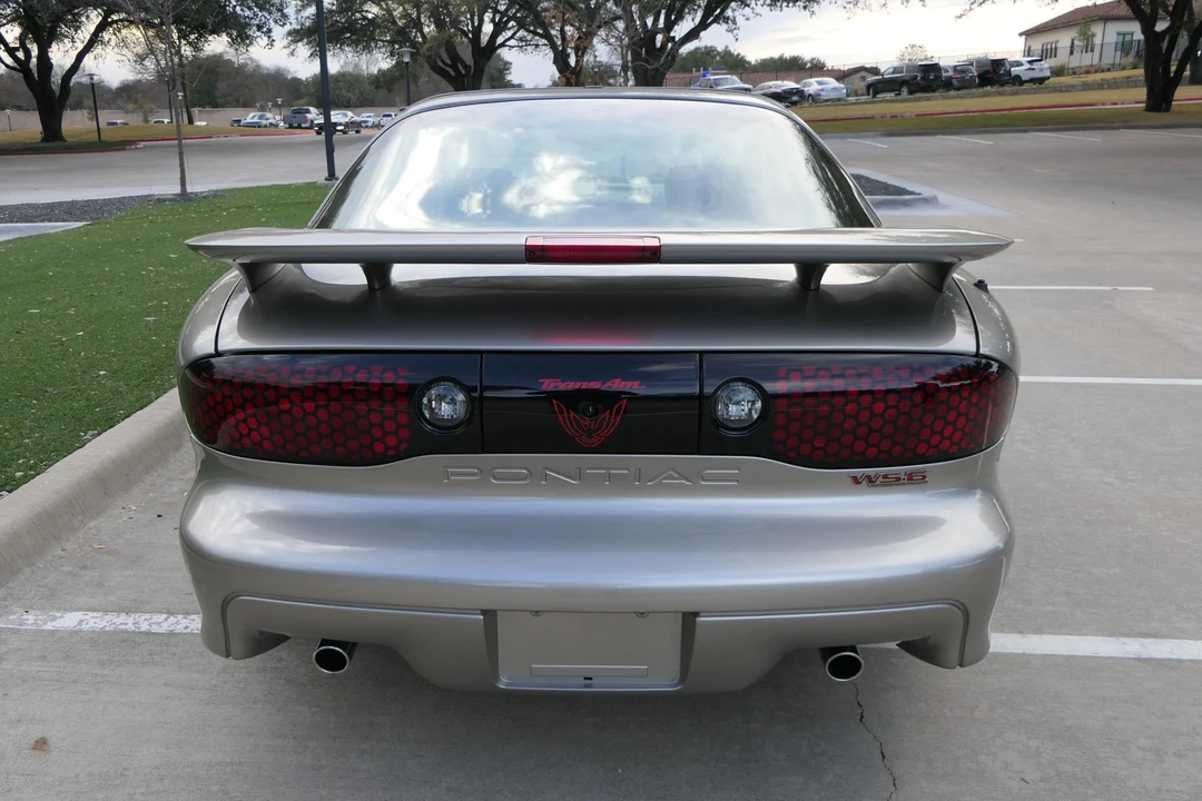 2000 Pontiac Firebird Trans Am 4th Gen - Image 8 of 9
