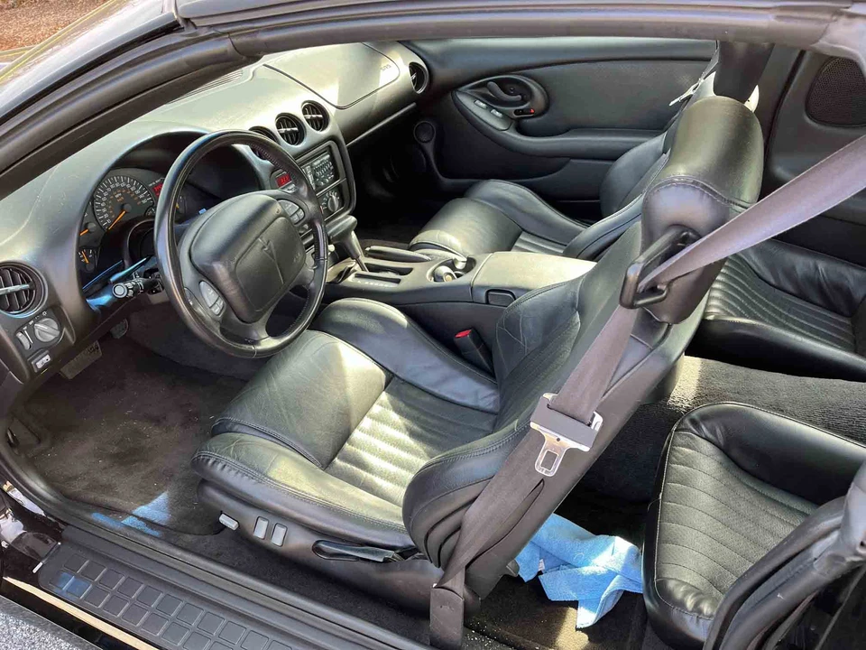 2000 Pontiac Firebird Trans Am 4th Gen - Image 13 of 31