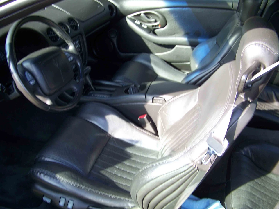 2000 Pontiac Firebird Trans Am 4th Gen - Image 14 of 31