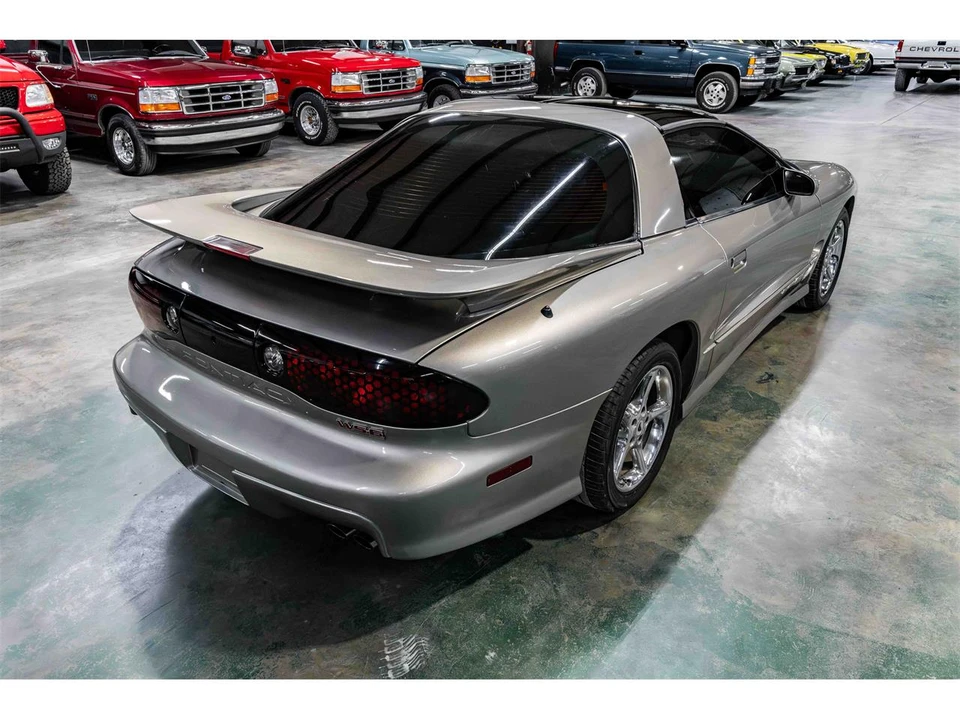 2000 Pontiac Firebird Trans Am 4th Gen - Image 5 of 23