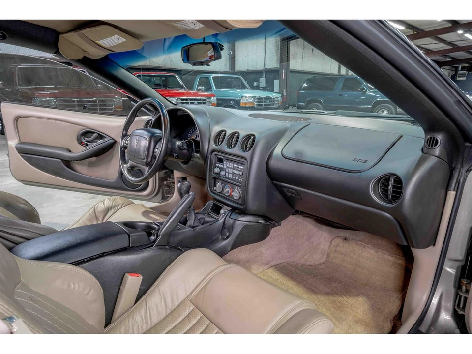 2000 Pontiac Firebird Trans Am 4th Gen - Image 17 of 23