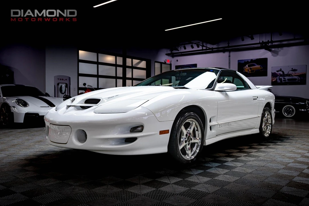 2000 Pontiac Firebird Trans Am 4th Gen - Image 9 of 12