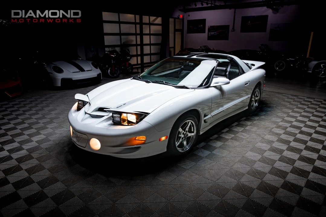 2000 Pontiac Firebird Trans Am 4th Gen - Image 3 of 12