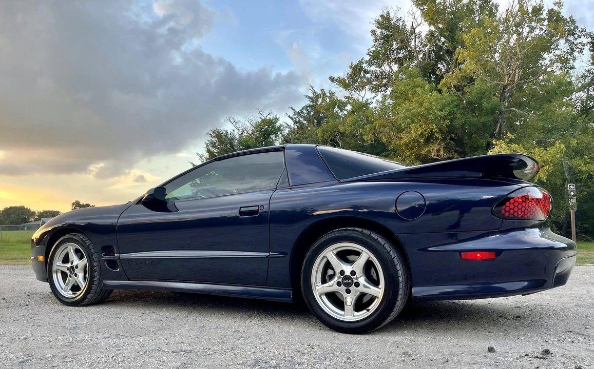 2000 Pontiac Firebird Trans Am 4th Gen - Image 18 of 31