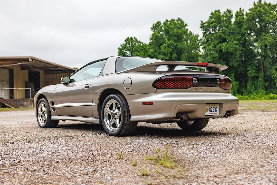 2000 Pontiac Firebird Trans Am 4th Gen - Image 15 of 31
