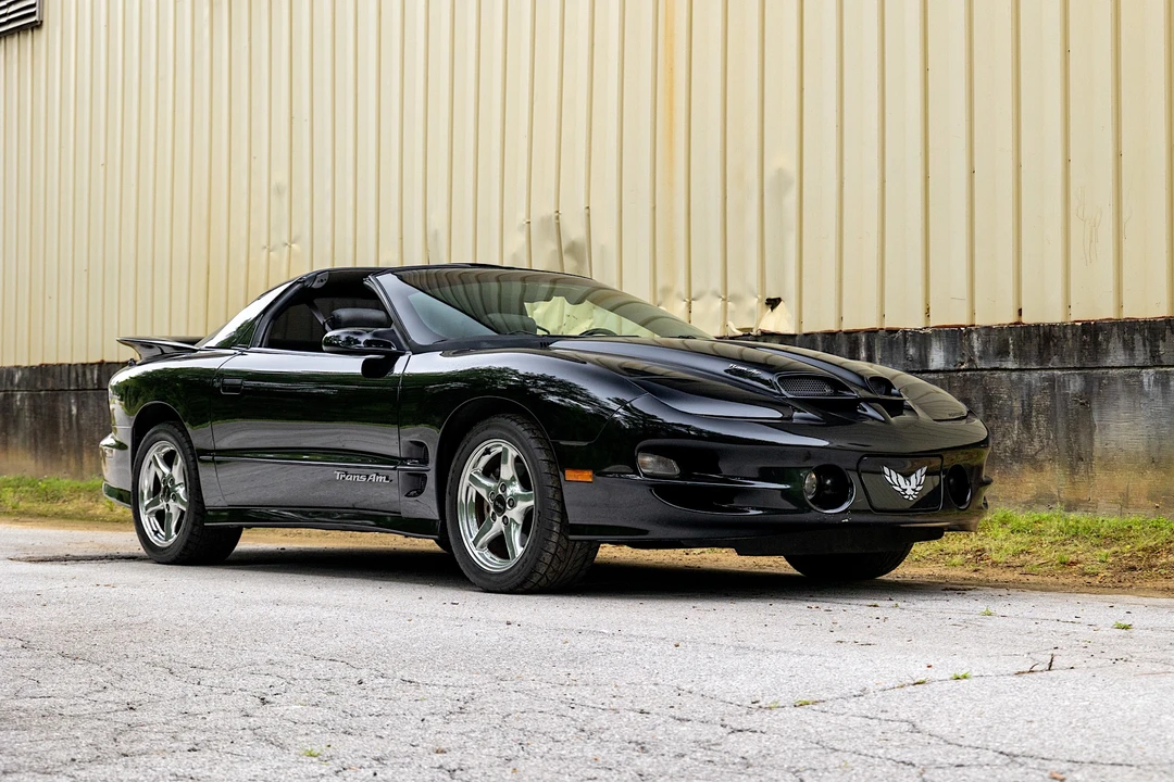 2000 Pontiac Firebird Trans Am 4th Gen - Image 2 of 31