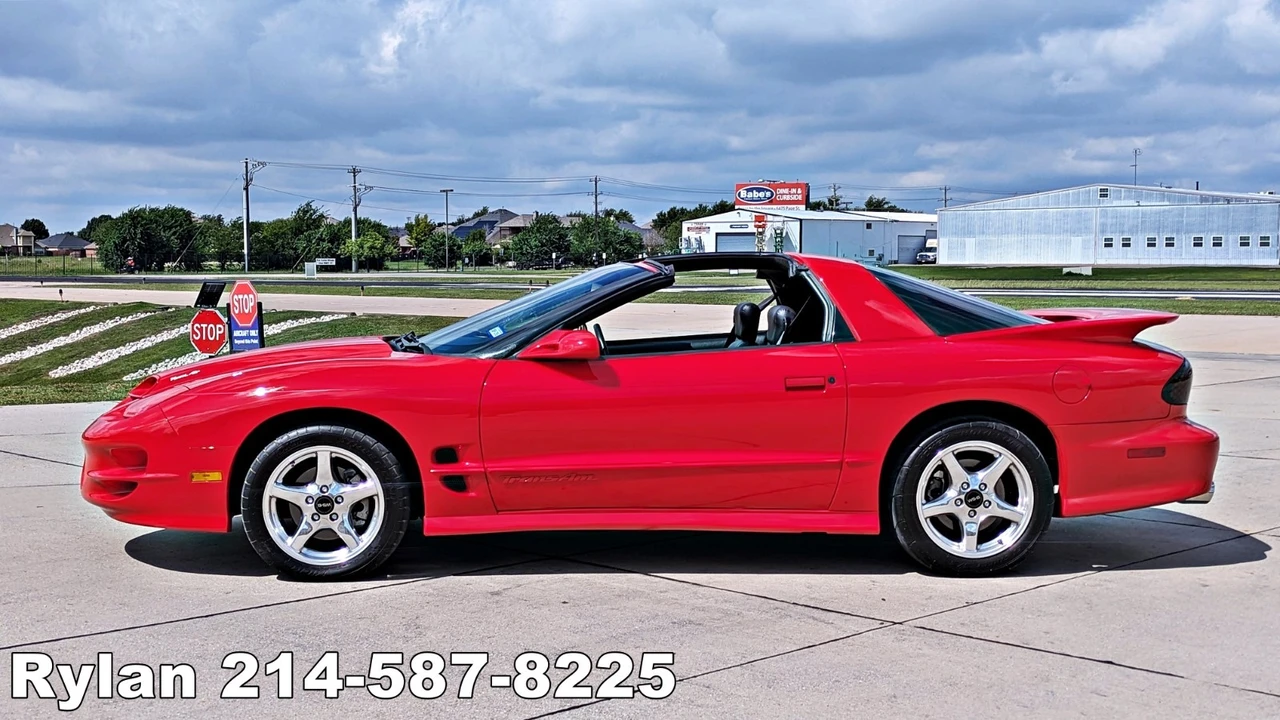 2000 Pontiac Firebird Trans Am 4th Gen - Image 17 of 24