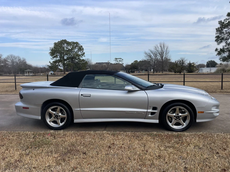 2000 Pontiac Firebird Trans Am 4th Gen - Image 18 of 31
