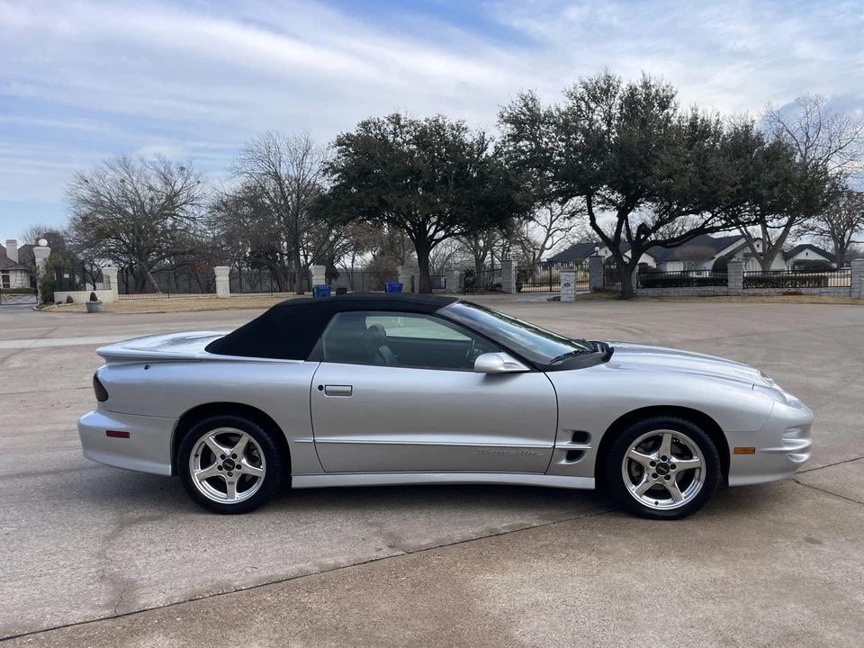 2000 Pontiac Firebird Trans Am 4th Gen - Image 17 of 31