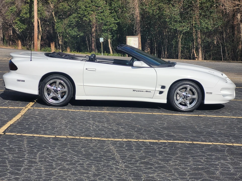 2000 Pontiac Firebird Trans Am 4th Gen - Image 11 of 31
