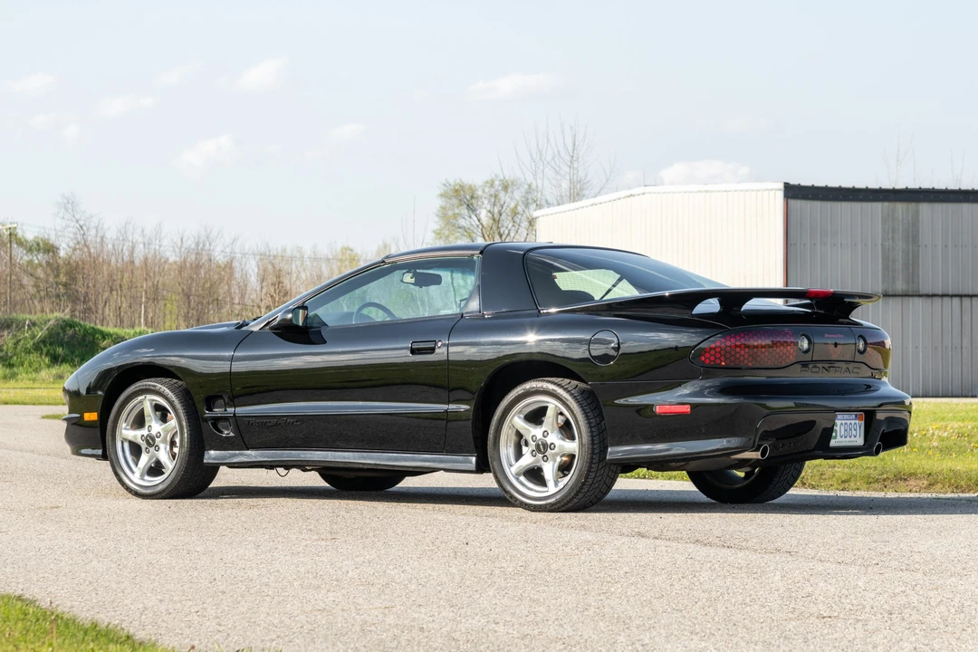 2000 Pontiac Firebird Trans Am 4th Gen - Image 18 of 31