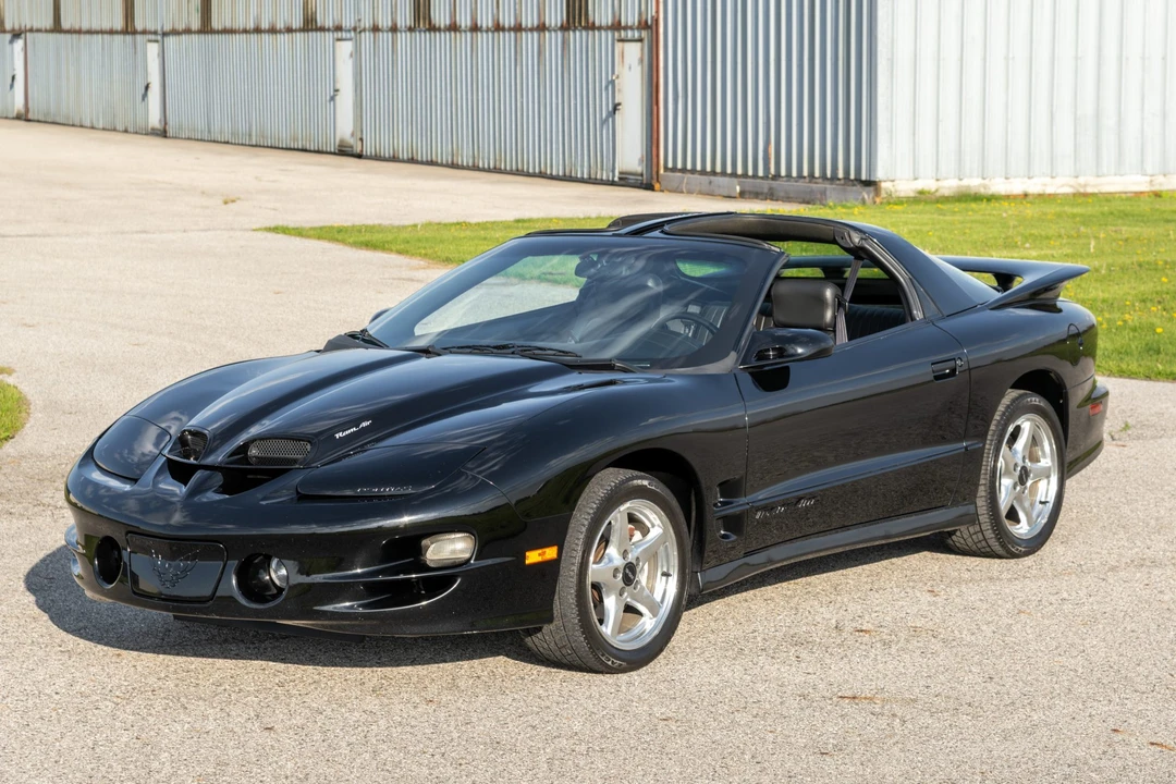2000 Pontiac Firebird Trans Am 4th Gen - Image 4 of 31