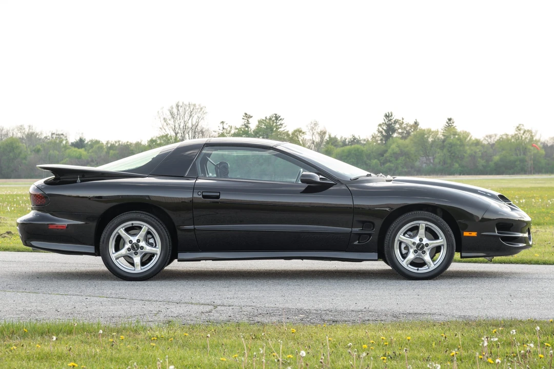 2000 Pontiac Firebird Trans Am 4th Gen - Image 21 of 31