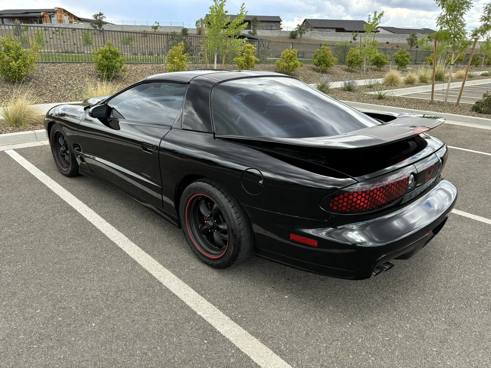 2000 Pontiac Firebird Trans Am 4th Gen - Image 11 of 31