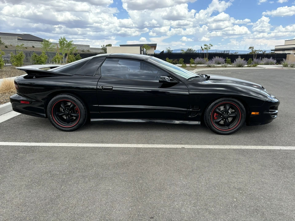 2000 Pontiac Firebird Trans Am 4th Gen - Image 17 of 31