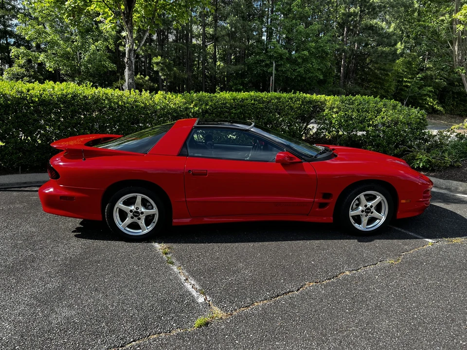2000 Pontiac Firebird Trans Am 4th Gen - Image 18 of 31