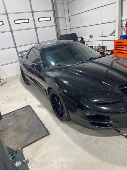 2000 Pontiac Firebird Trans Am 4th Gen - Image 2 of 14