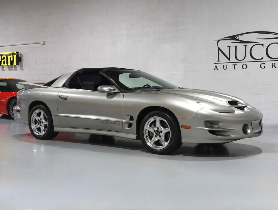 2000 Pontiac Firebird Trans Am 4th Gen - Image 11 of 20