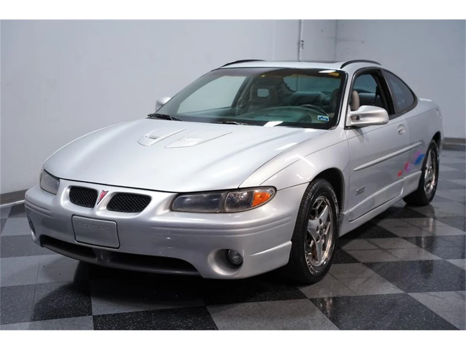 2000 Pontiac Grand Prix 3rd+ Gen - Image 16 of 31