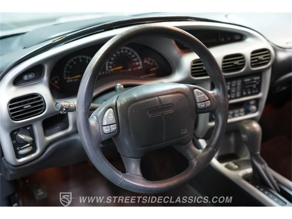 2000 Pontiac Grand Prix 3rd+ Gen - Image 30 of 31