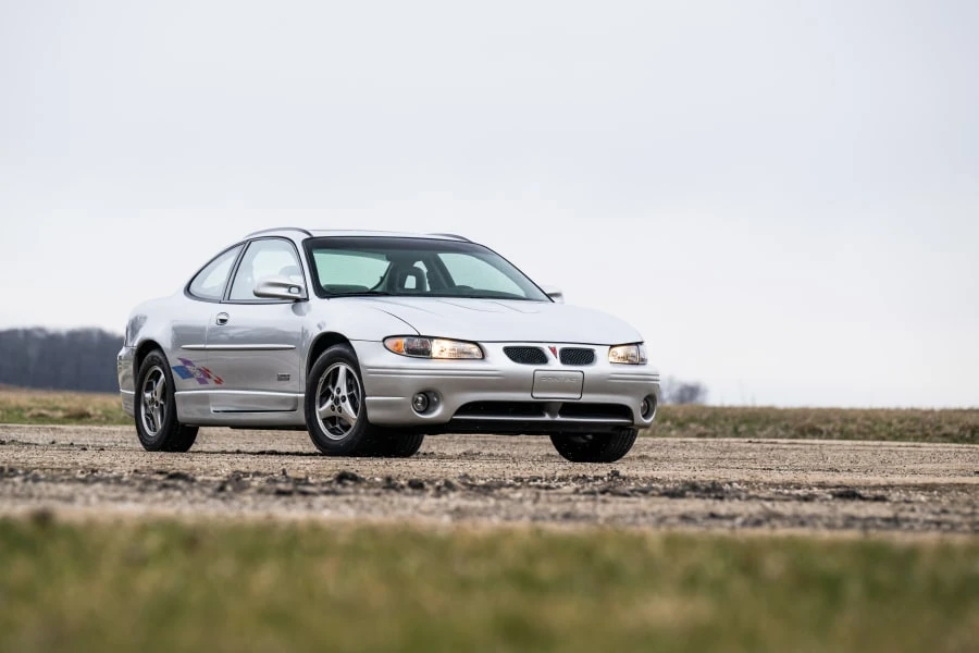 2000 Pontiac Grand Prix 3rd+ Gen - Image 16 of 31