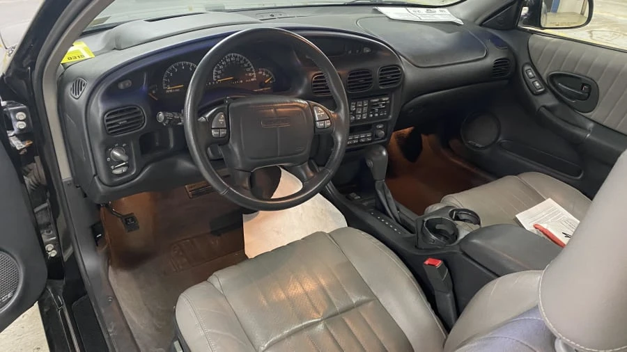 2000 Pontiac Grand Prix 3rd+ Gen - Image 4 of 8