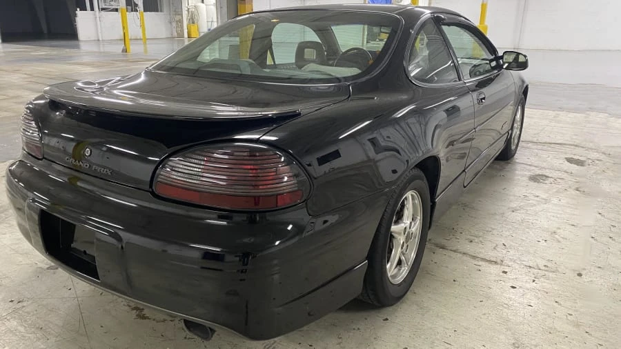 2000 Pontiac Grand Prix 3rd+ Gen - Image 8 of 8