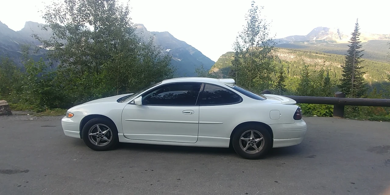 2000 Pontiac Grand Prix 3rd+ Gen - Image 5 of 21