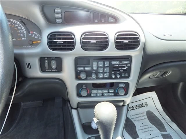 2000 Pontiac Grand Prix 3rd+ Gen - Image 13 of 31