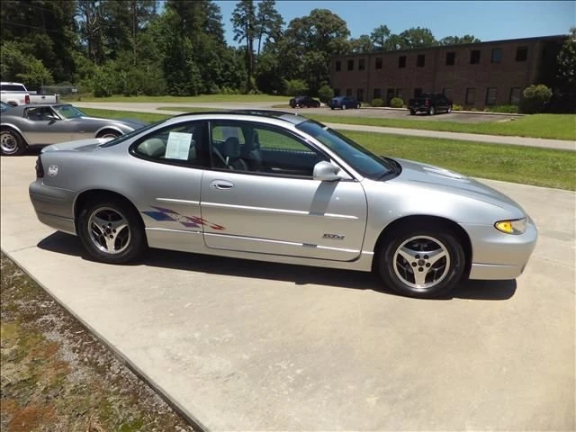 2000 Pontiac Grand Prix 3rd+ Gen - Image 4 of 31