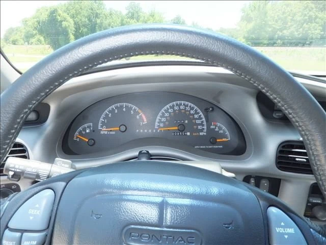 2000 Pontiac Grand Prix 3rd+ Gen - Image 11 of 31
