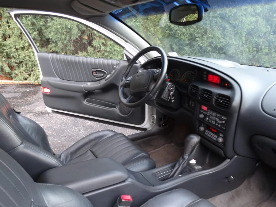 2000 Pontiac Grand Prix 3rd+ Gen - Image 5 of 8