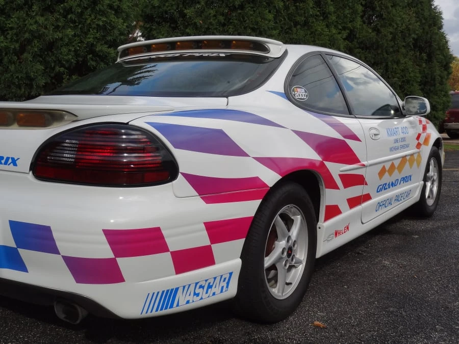 2000 Pontiac Grand Prix 3rd+ Gen - Image 8 of 8