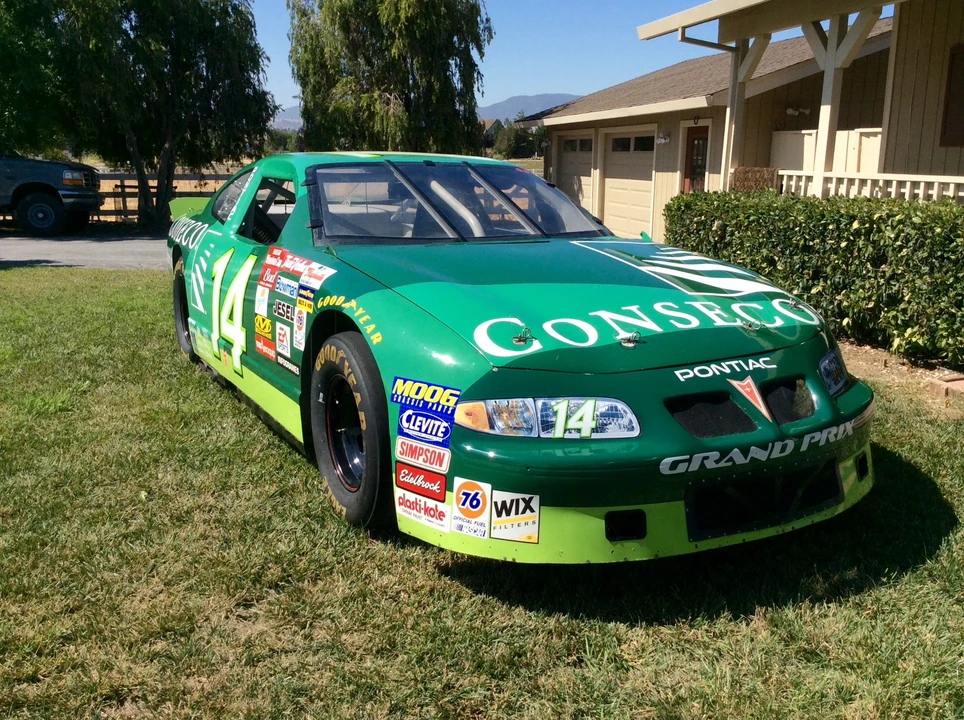 2000 Pontiac Grand Prix 3rd+ Gen - Image 10 of 31