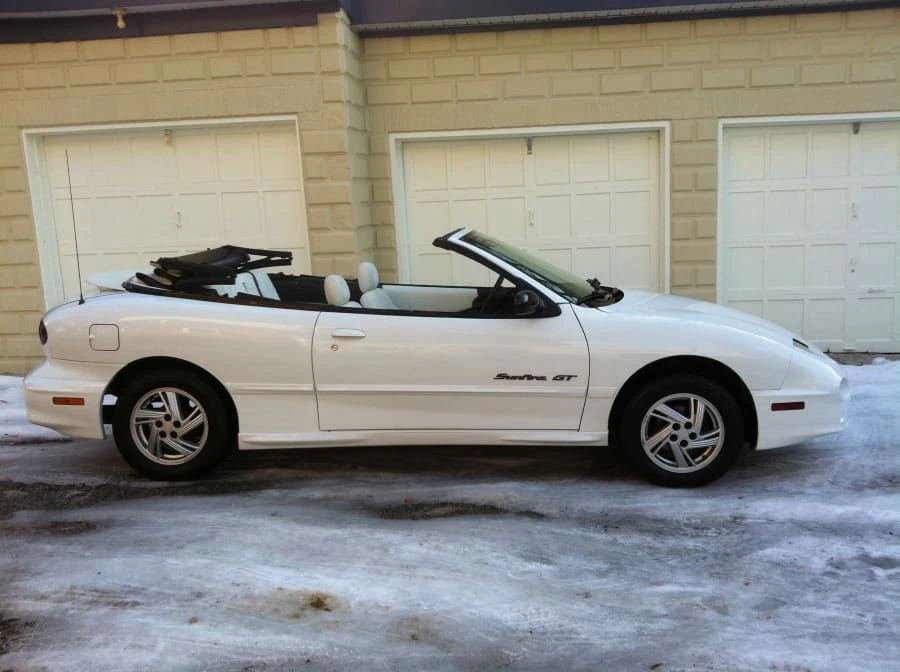 2000 Pontiac Sunfire - Image 2 of 4