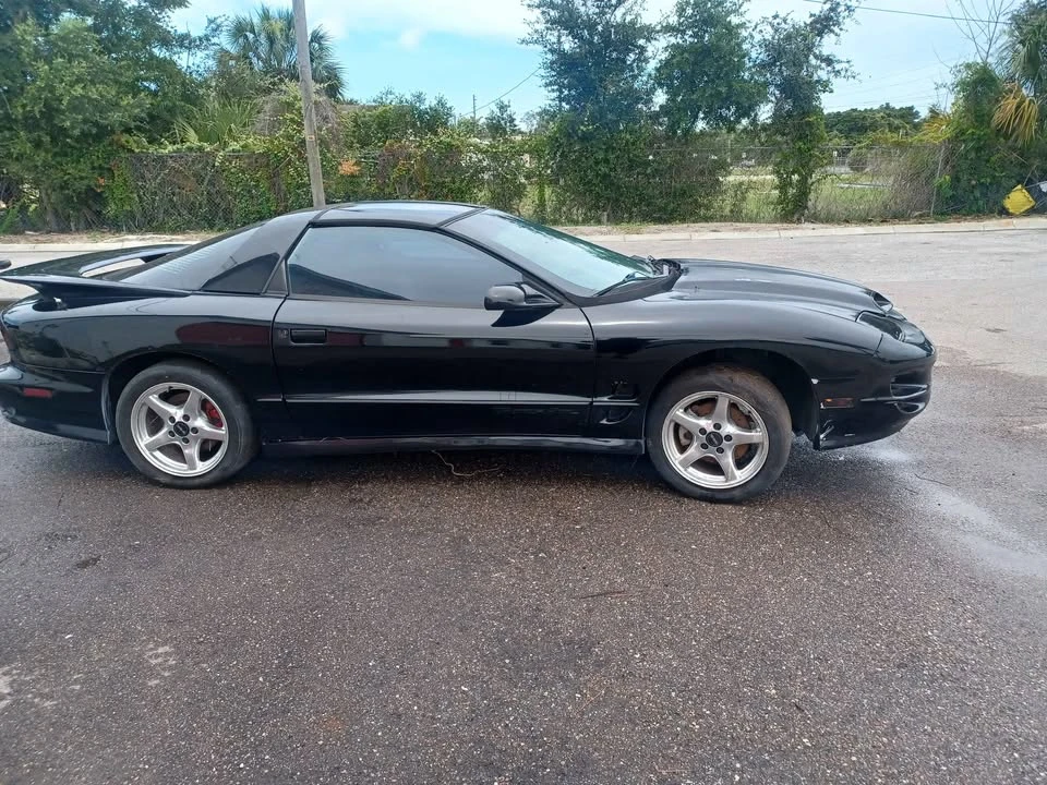 2000 Pontiac Firebird Trans Am 4th Gen - Image 3 of 19