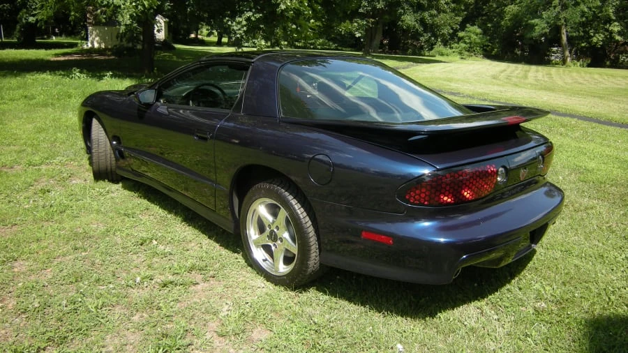 2000 Pontiac Firebird Trans Am 4th Gen - Image 3 of 8