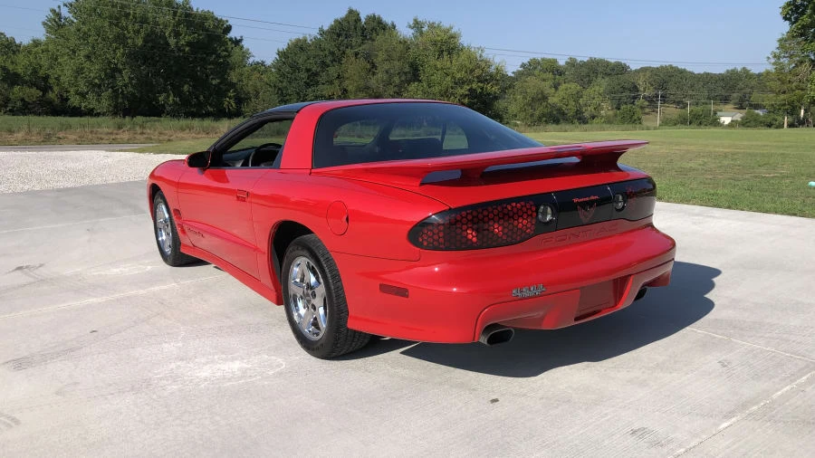 2000 Pontiac Firebird Trans Am 4th Gen - Image 5 of 14