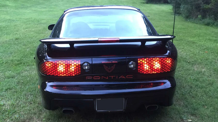 2000 Pontiac Firebird Trans Am 4th Gen - Image 2 of 4