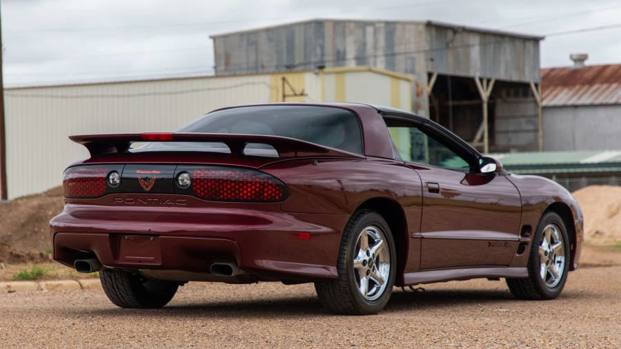2000 Pontiac Firebird Trans Am 4th Gen - Image 11 of 14