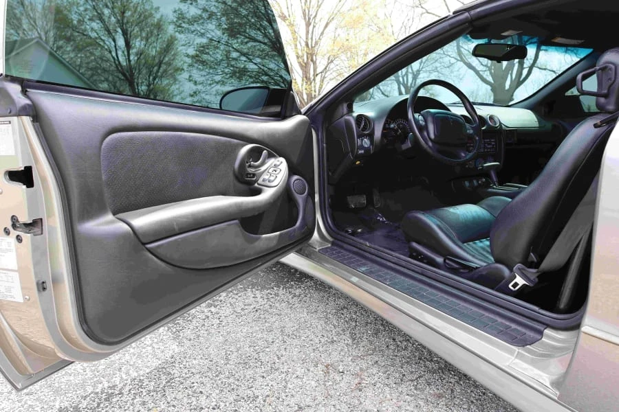2000 Pontiac Firebird Trans Am 4th Gen - Image 14 of 22