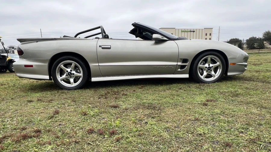 2000 Pontiac Firebird Trans Am 4th Gen - Image 9 of 17