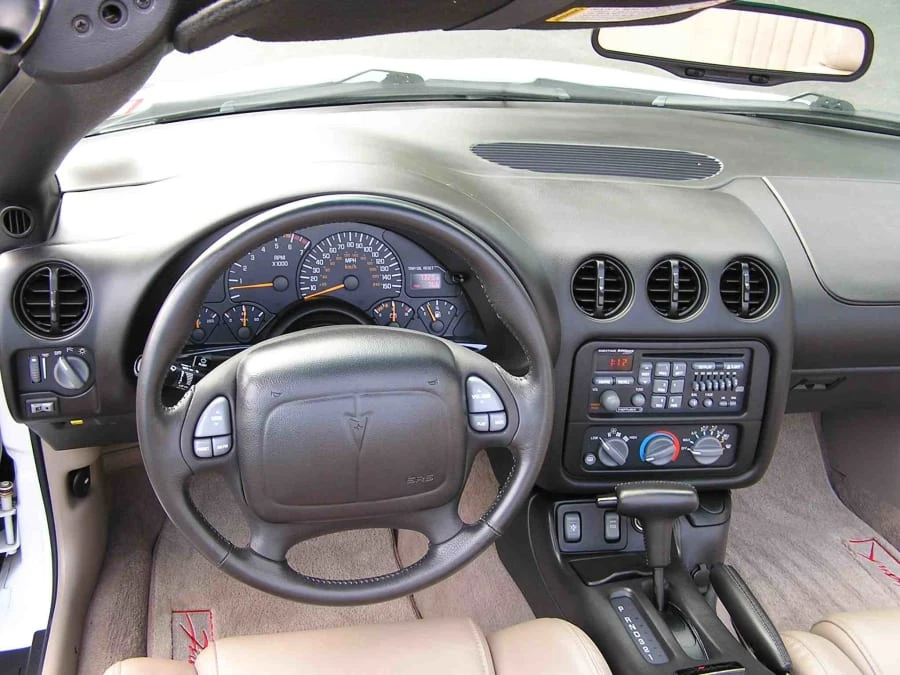 2000 Pontiac Firebird Trans Am 4th Gen - Image 3 of 8