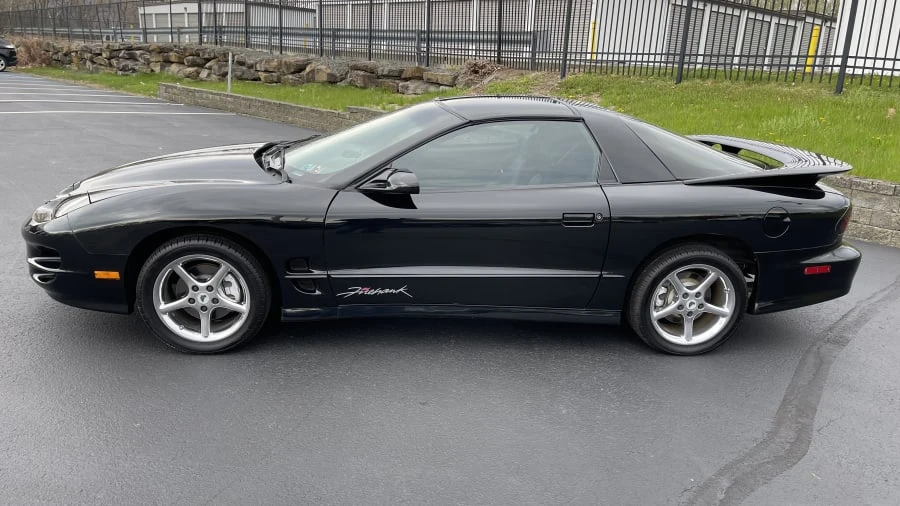 2000 Pontiac Firebird Trans Am 4th Gen - Image 2 of 19