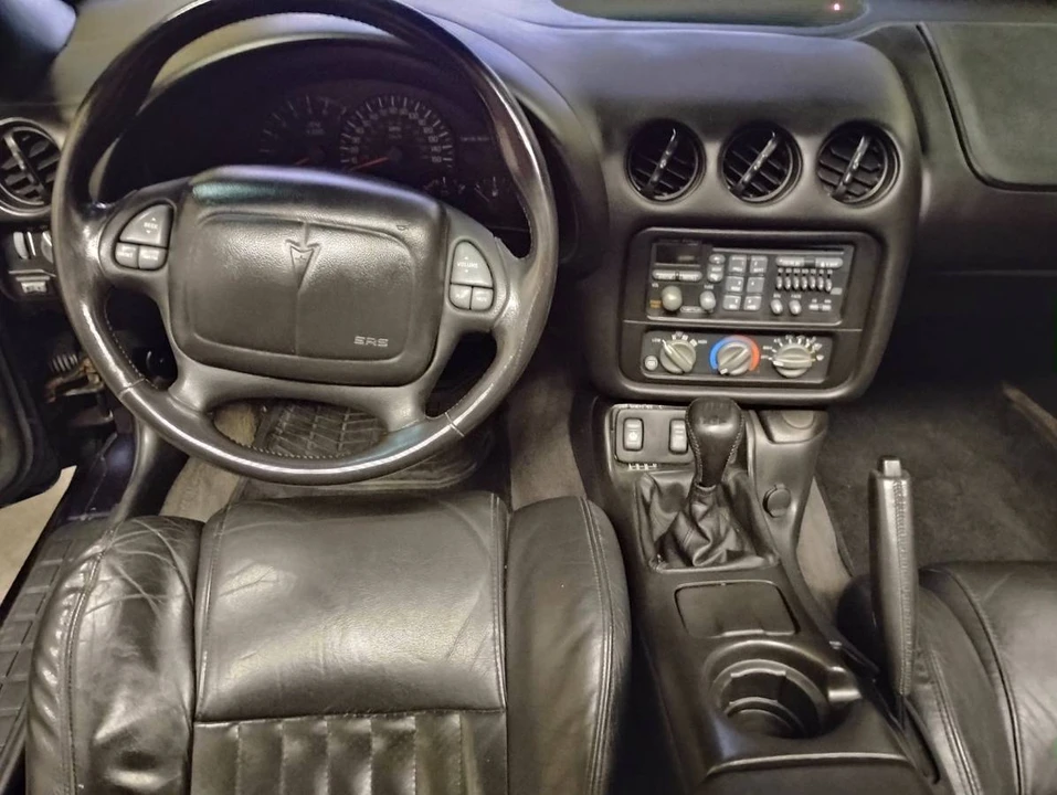 2000 Pontiac Firebird Trans Am 4th Gen - Image 4 of 5
