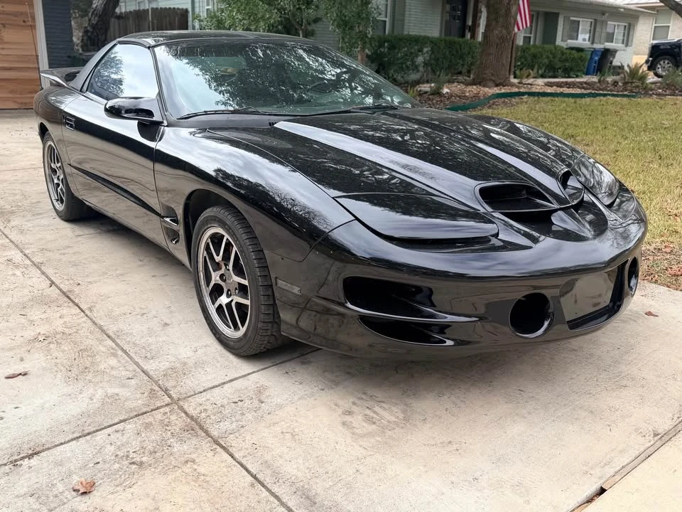 2000 Pontiac Firebird Trans Am 4th Gen - Image 2 of 11