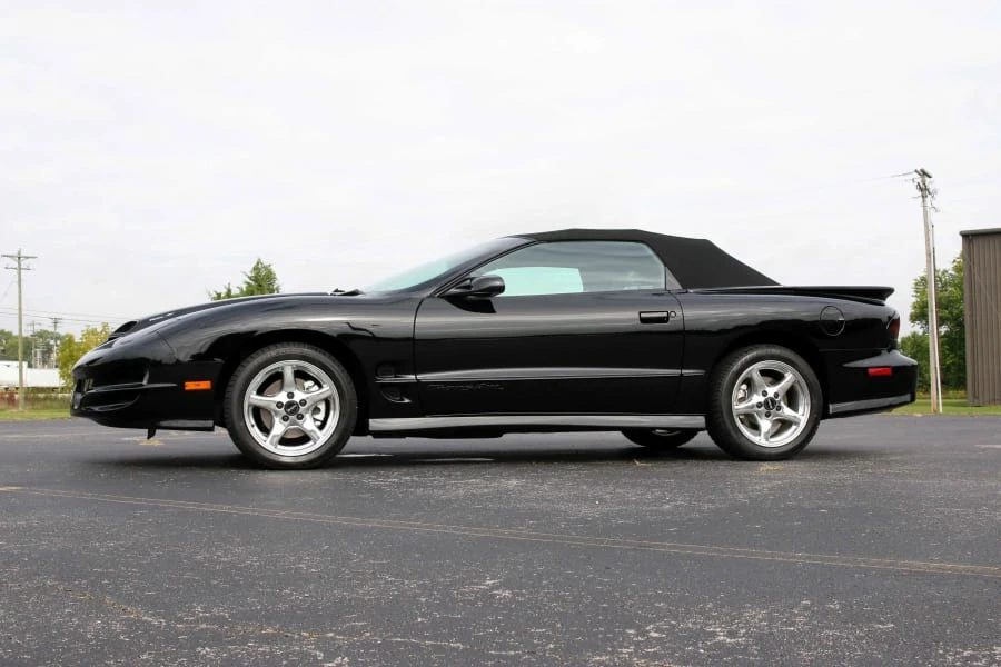 2000 Pontiac Firebird Trans Am 4th Gen - Image 2 of 31